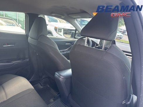 Used 2020 Toyota C-HR LE image 25