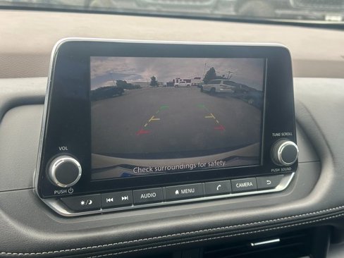 Used 2023 Nissan Rogue SV image 25