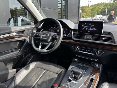 Used 2019 Audi Q5 2.0T Premium Plus w/ Premium Plus Package image 42