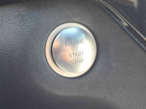 Used 2019 Mercedes-Benz GLS 450 4MATIC image 37