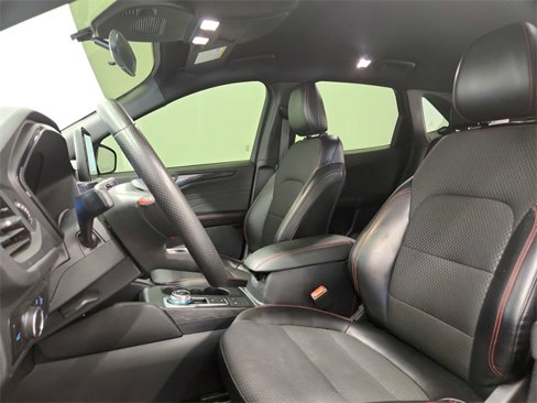 Used 2023 Ford Escape ST-Line image 22
