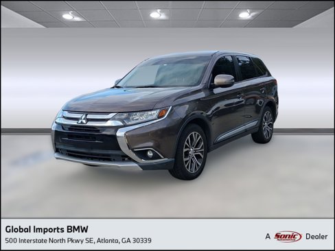 Used 2018 Mitsubishi Outlander SE image 1