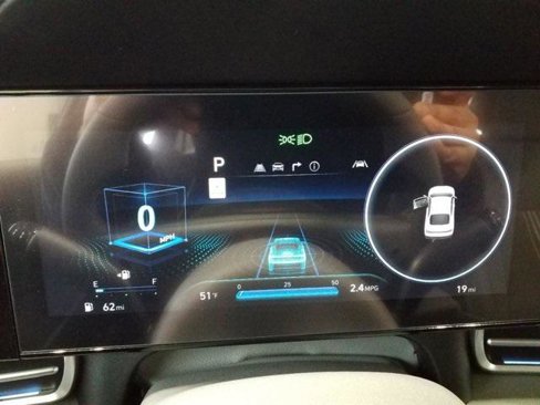 New 2025 Hyundai Elantra SEL w/ Cargo Package image 11