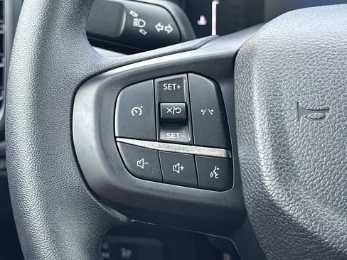 Used 2025 Ford Ranger XL image 14