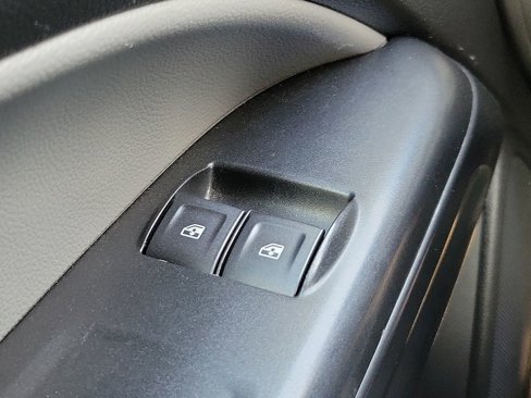 Used 2019 GMC Canyon W/T w/ Convenience Package image 12