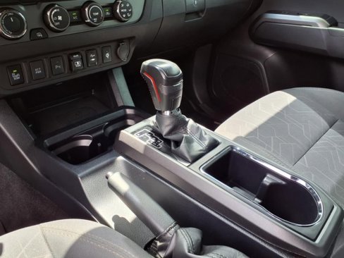 Used 2019 Toyota Tacoma TRD Off-Road image 26