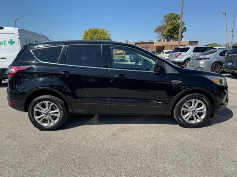 Used 2017 Ford Escape SE w/ SE Cold Weather Package image 2