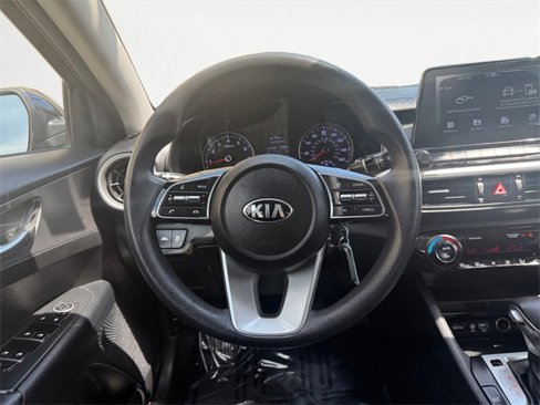 Used 2019 Kia Forte LXS image 12