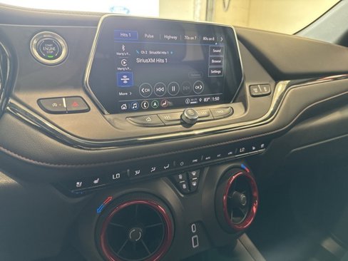 Used 2021 Chevrolet Blazer RS w/ Enhanced Convenience Package image 22