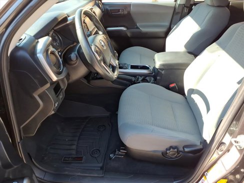 Used 2019 Toyota Tacoma SR5 image 8