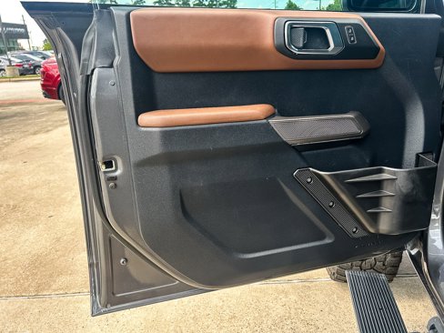 Used 2022 Ford Bronco Outer Banks image 28