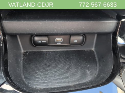 Used 2023 Kia Seltos S image 26