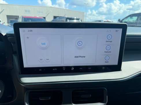 New 2025 Ford Maverick XL image 27