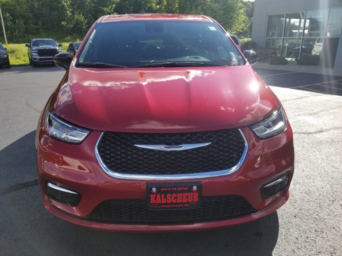 New 2025 Chrysler Pacifica Select image 2