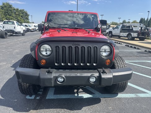 Used 2010 Jeep Wrangler Unlimited Sport image 12