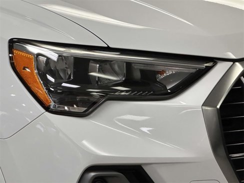 Used 2022 Audi Q3 2.0T Premium image 8