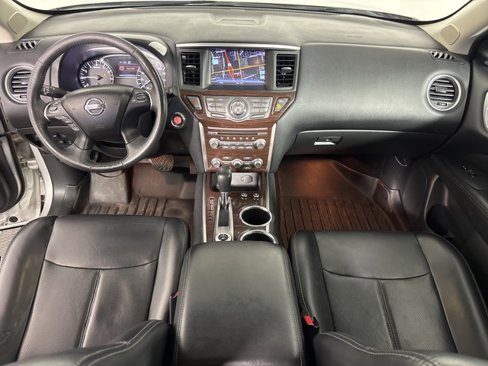 Used 2016 Nissan Pathfinder Platinum image 25