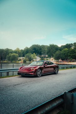 Used 2021 Porsche Taycan 4S image 1
