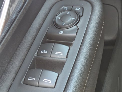 Certified 2024 GMC Terrain SLE image 25