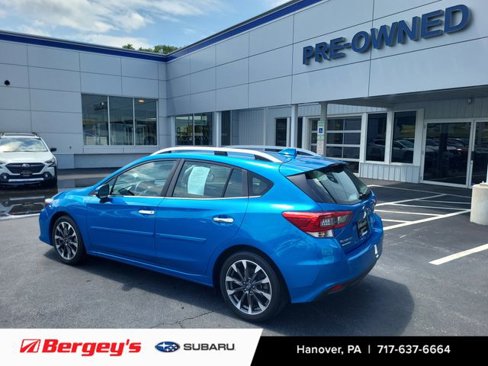 Used 2022 Subaru Impreza 2.0i Limited image 3