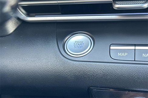 Certified 2024 Hyundai Elantra SEL image 23