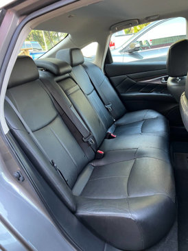 Used 2012 INFINITI M37 x w/ Premium Pkg image 19