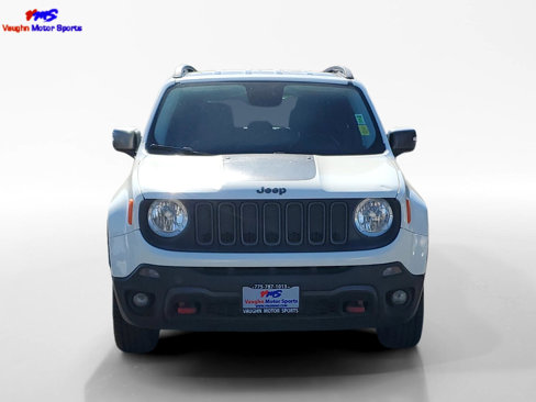 Used 2015 Jeep Renegade Trailhawk w/ Premium Leather Group image 9