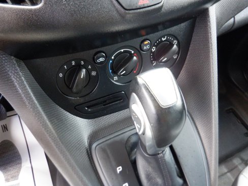 Used 2016 Ford Transit Connect XL image 15