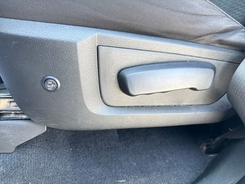 Used 2018 RAM 1500 Express image 12