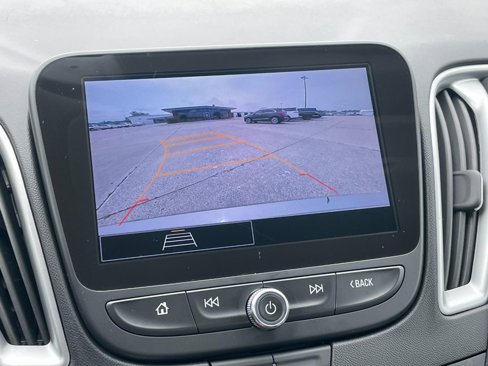 Used 2024 Chevrolet Malibu LT image 28