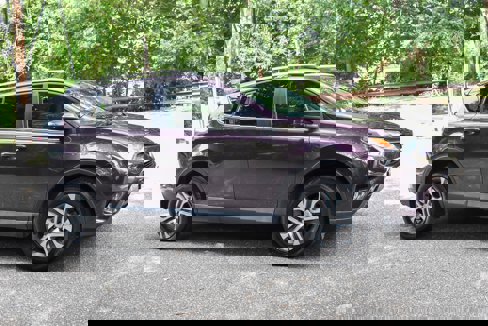 Used 2017 Toyota RAV4 LE image 11