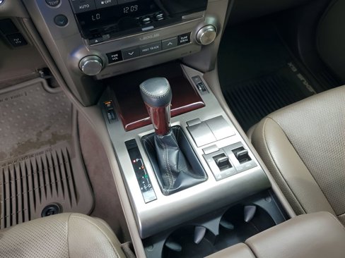 Used 2017 Lexus GX 460 Premium image 42