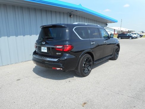 Used 2021 INFINITI QX80 Premium Select image 6