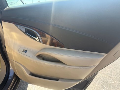 Used 2012 Buick LaCrosse Premium w/ Entertainment Package image 27
