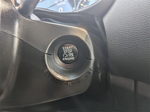 Certified 2020 Jeep Renegade Altitude image 15
