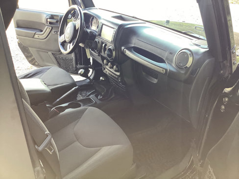 Used 2017 Jeep Wrangler Sport w/ Quick Order Package 23S image 16