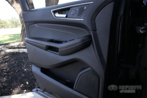 Used 2020 Ford Edge Titanium image 18