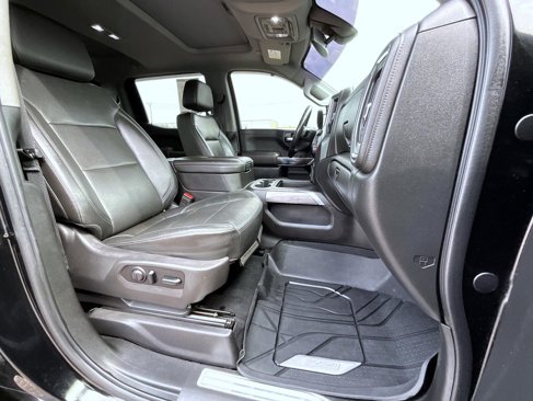 Used 2019 Chevrolet Silverado 1500 LTZ w/ LTZ Premium Package image 16