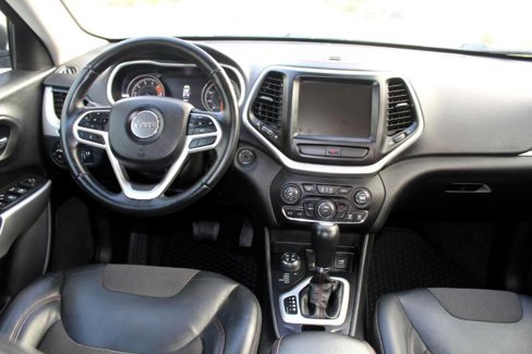Used 2017 Jeep Cherokee Trailhawk image 17