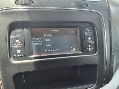 Used 2018 Dodge Journey SE w/ Popular Equipment Group image 9