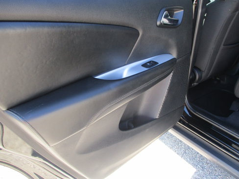 Used 2019 Dodge Journey SE w/ Blacktop Package image 22