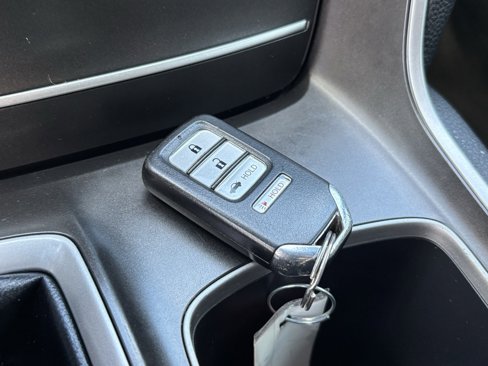 Used 2018 Honda Accord Sport image 25