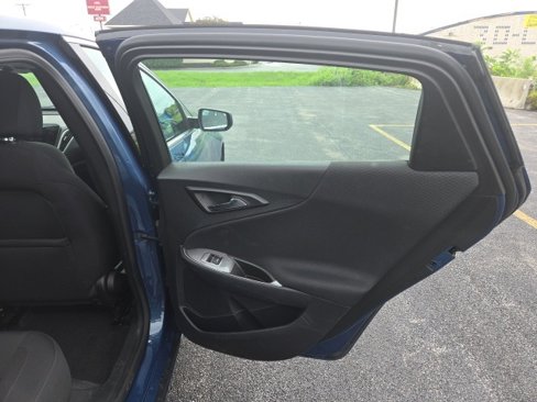 Used 2024 Chevrolet Malibu LT image 10