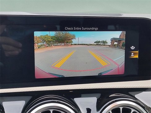 Used 2021 Mercedes-Benz CLA 250 image 18