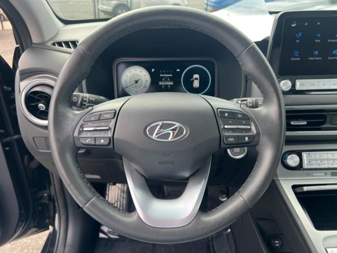 Used 2023 Hyundai Kona Limited w/ Cargo Package image 13
