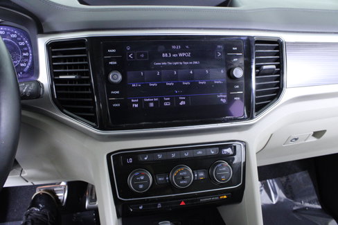 Used 2019 Volkswagen Atlas SEL R-Line image 26