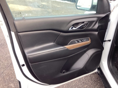 Used 2018 GMC Acadia SLE w/ LPO, Cargo Package image 14