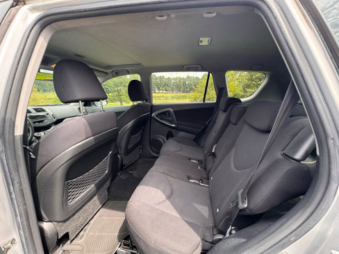 Used 2006 Toyota RAV4 4WD image 14