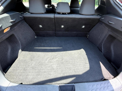 Used 2019 Toyota C-HR LE image 24