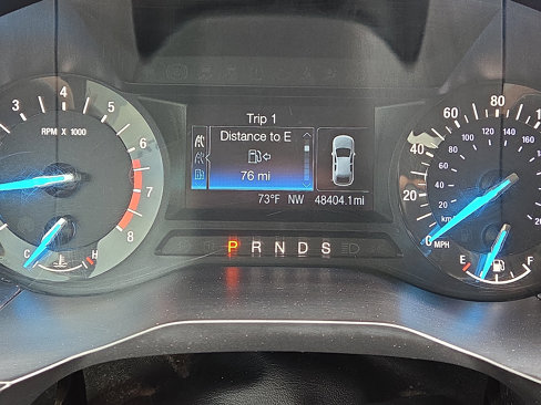 Used 2018 Ford Edge SE image 15